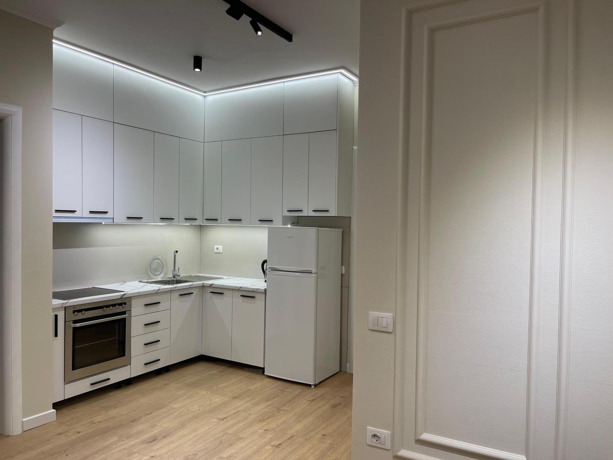 Gem In The Heart Of Tirana Apartment Ngoại thất bức ảnh