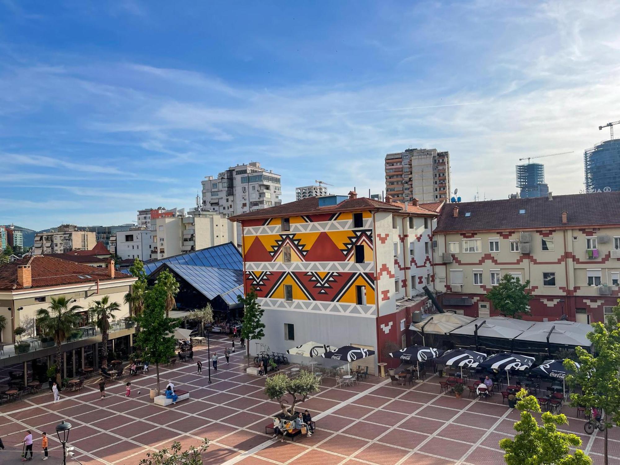 Gem In The Heart Of Tirana Apartment Ngoại thất bức ảnh