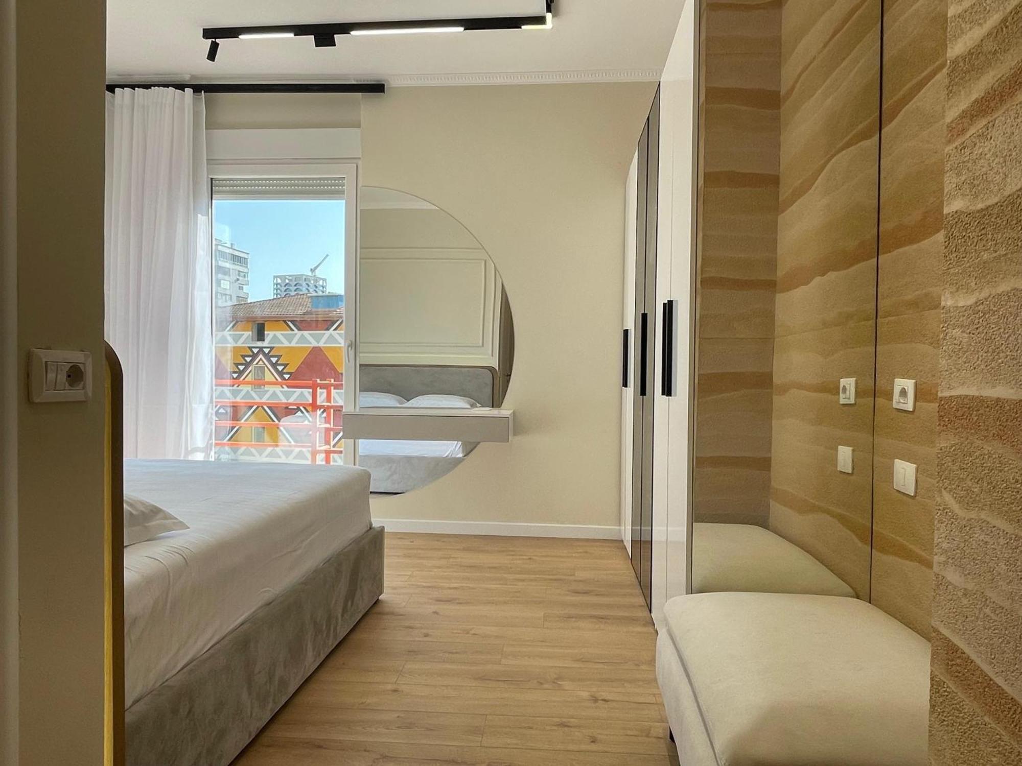 Gem In The Heart Of Tirana Apartment Ngoại thất bức ảnh